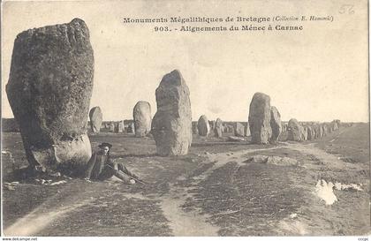 CPA Carnac Monuments Mégalithiques de Bretagne Alignements du Ménec à Carnac