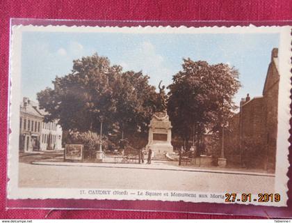 CPSM - Caudry - Le Square et Monument aux Morts