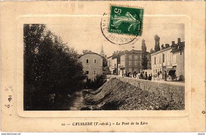 CPA CAUSSADE Le Pont de la Lere (89725)