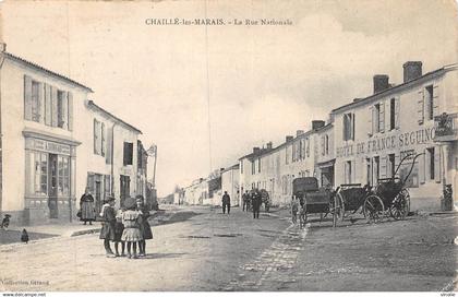 24-6207 : CHAILLE-LES-MARAIS. RUE NATIONALE