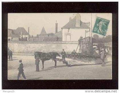 49 chalonnes sur loire ? carte photo char d'une fête en 1913
