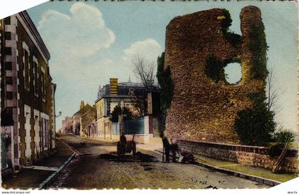 CPM Chalonnes-sur-Loire Tour St-Pierre (1180870)