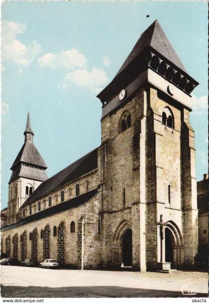 CPM Chambon-sur-Voueize Eglise (16299)
