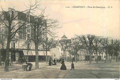 94 - Champigny sur Marne - Place de Champigny - Animée - CPA - Voir Scans Recto-Verso