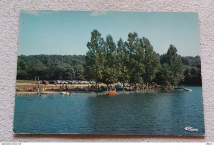 Cpm 1995, Chantonnay, la plage et ls ombrages au bord du lac à l'Angle Guignard, Vendée 85
