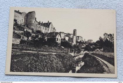 E298, Chateau Landon, tour saint Thugal, Seine et Marne 77