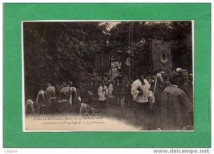 CHATEAUNEUF DU FAOU --  La Procession