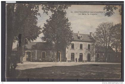 16 - Chateauneuf sur Charente - La gare , la façade