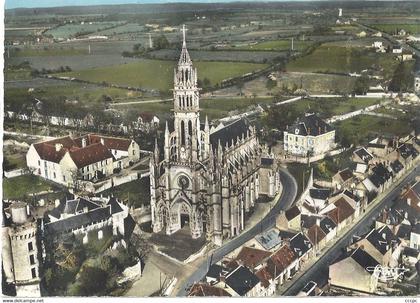 CPSM Châteauneuf-sur-Cher La Basilique Vue Aérienne