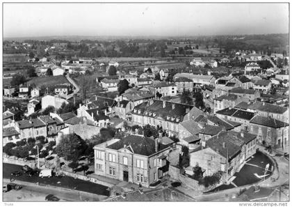 CHATEAUPONSAC VUE AERIENNE