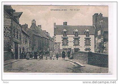 CHATELAUDREN - Place du Leff