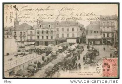 86 Châtellerault Vienne 100 - CHATELLERAULT Place Maché place du marche parasol D86D K86066K C86066C RH013392