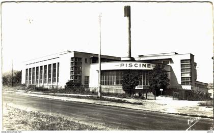 Carte Postale Ancienne de CHATENAY MALABRY-Butte rouge-La Piscine