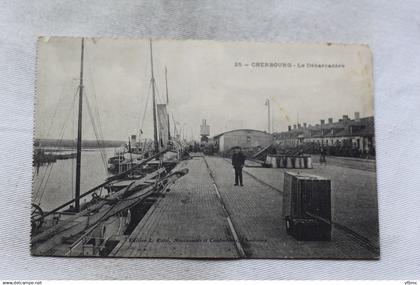 Cherbourg, le débarcadère, Manche 50