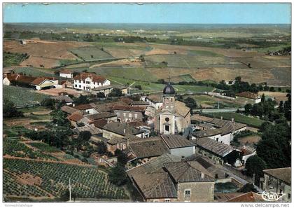 69 - RHONE - Chiroubles - vue générale aérienne