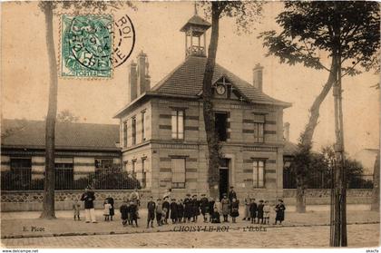 CPA CHOISY-le-ROI École (869436)