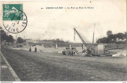 CPA Choisy-le-Roi Le Port au Pont de Choisy