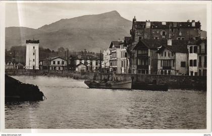 CPA CIBOURE Town Scene (1163336)