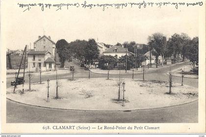 CPA  Clamart Le Rond-Point du Petit Clamart