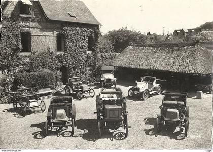 CPSM Clères Hôtel du Cheval Noir Musée régional de l'Automobile 1900