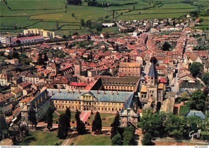 13971704 Cluny 71 Saone-et-Loire Abbaye de Cluny Vue aerienne