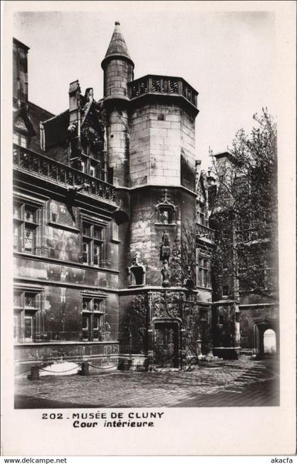 CPA CLUNY Musee de Cluny - Cour Interieure (1190867)