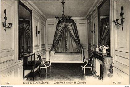 CPA Compiegne - Palais de Compiegne - Chambre a Coucher du Dauphin (1031780)