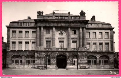 Cp Dentelée - Condé sur Escaut - Hôtel de Ville - Mairie - Animée - CIM - 1962