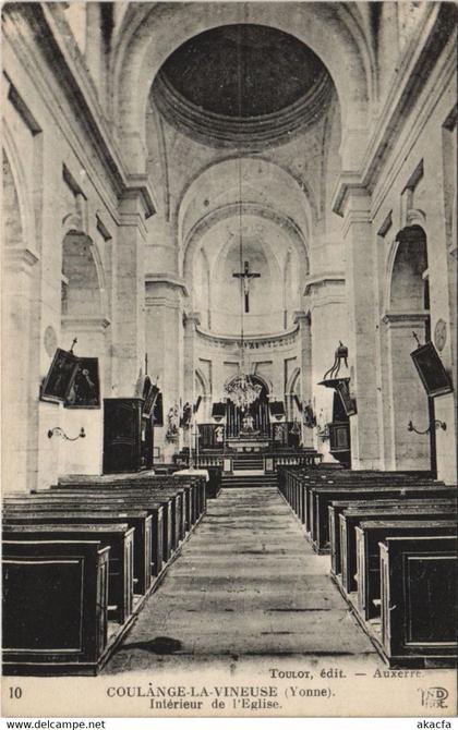 CPA COULANGES-la-VINEUSE Interieur de l'Eglise (1198434)