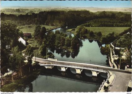 CPM COULANGES-sur-YONNE Le Pont sur l'Yonne (1196511)