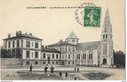 Coulommiers - Les Ecoles et la Nouvelle Eglise