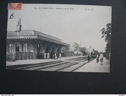 CPA  Courbevoie  Intérieur de la Gare