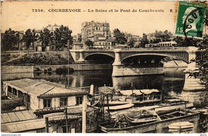 CPA Courbevoie La Seine et le Pont de Courbevoie (1314299)