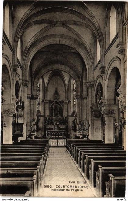 CPA Courtomer interieur de l'eglise (195853)