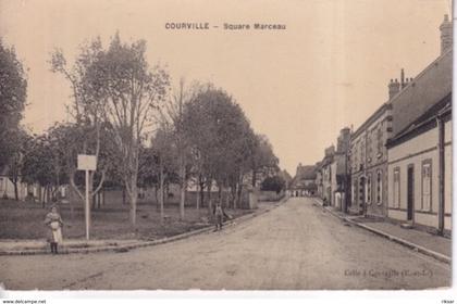 COURVILLE