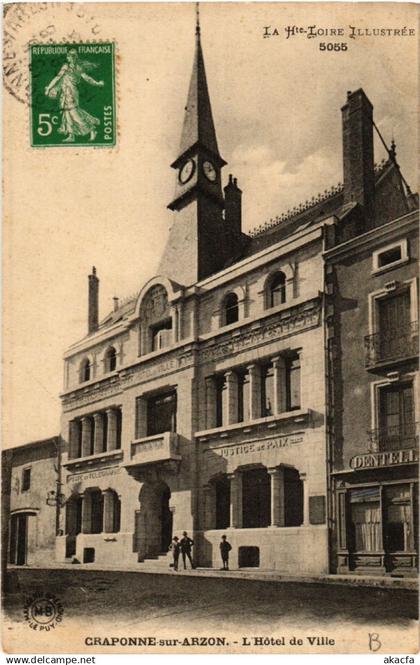 CPA La Illustrée - CRAPONNE-sur-ARZON - L'Hotel de Ville (585985)