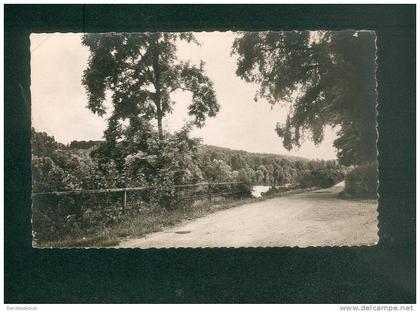 CPSM - Croissy sur Seine (78) - Berge de la Grenouillere ( Abeille Cartes)