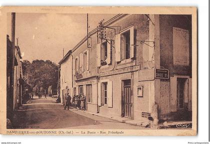 CPA 17 Dampierre sur Boutonne la poste rue principale