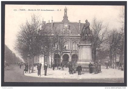 PARIS  11 e - Mairie du XI e Arrondissement