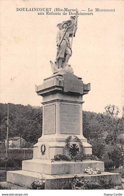 DOULAINCOURT - Le Monument aux Enfants de Doulaincourt - très bon état