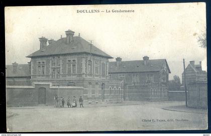 cpa du 80 Doullens la Gendarmerie  JM21