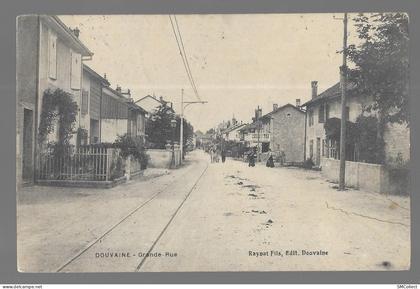 Douvaine, grande rue (A16p49)