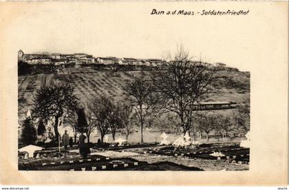 CPA Dun-sur-Meuse - Dun an der Maas - Soldatenfriedhof (1036695)