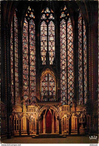 75 - Paris - La Sainte Chapelle - intérieur de la Chapelle - Vitraux de la chapelle haute - Art Vitraux Religieux - CPM