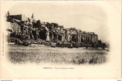 CPA EMBRUN - Vue de dessous le Roc (112850)