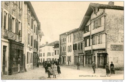 ESPELETTE(PYRENEES ATLANTIQUES)