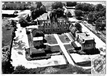 Carte Postale Ancienne de ESTERNAY-Le château