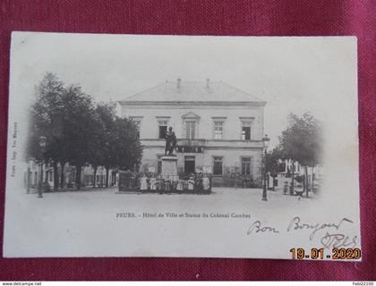 CPA - Feurs - Hôtel de Ville et Statue du Colonel Combes