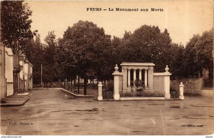 CPA Feurs- Le Monument aux Morts FRANCE (907099)