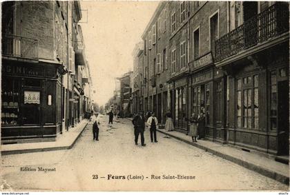 CPA Feurs- Rue Saint Etienne FRANCE (907111)